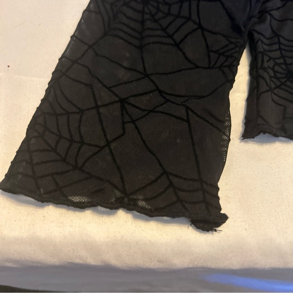 Spider Web Sheer Black Long Sleeve Emo Goth Pull Over Blouse, Medium New - Picture 6 of 8